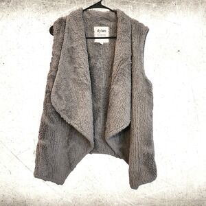 Dylan Los Angeles Faux Fur Vest | Gray Sleeveless Shawl Collar Fuzzy | Women's L